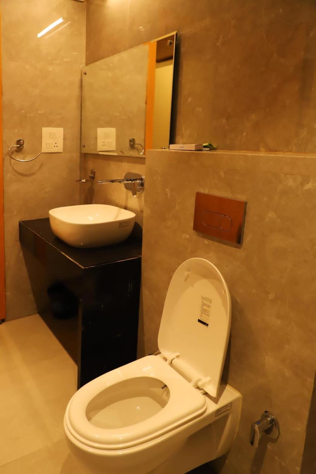 Ananda Castle Hotel Vrindavan Bagian luar foto